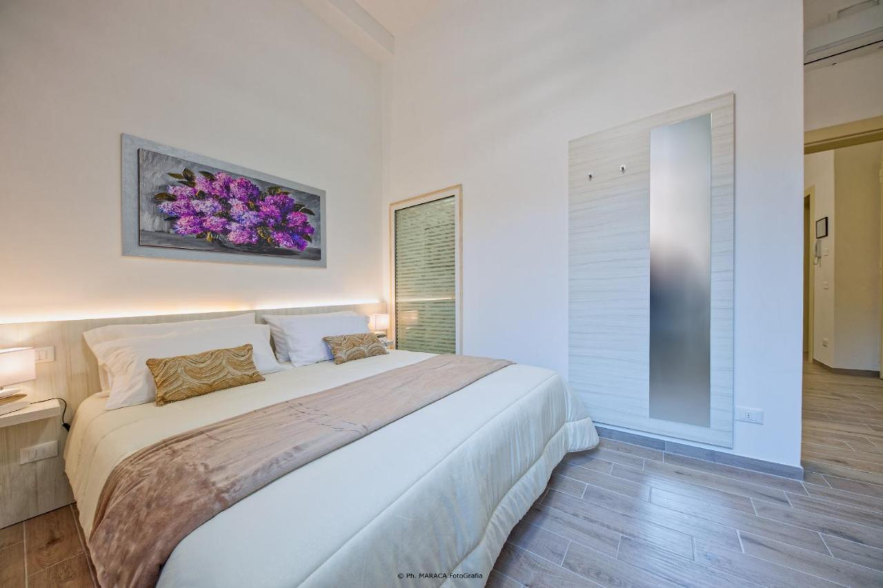 Hotiday Room Collection - Lecce Gianmarti Suite Ngoại thất bức ảnh