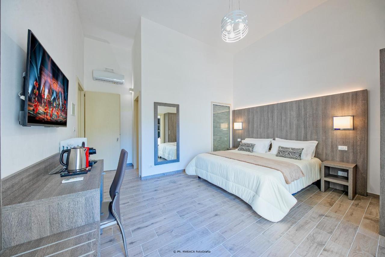 B&B Gianmarti Suite Lecce Ngoại thất bức ảnh